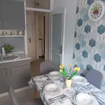 Dora Location * Debrecen