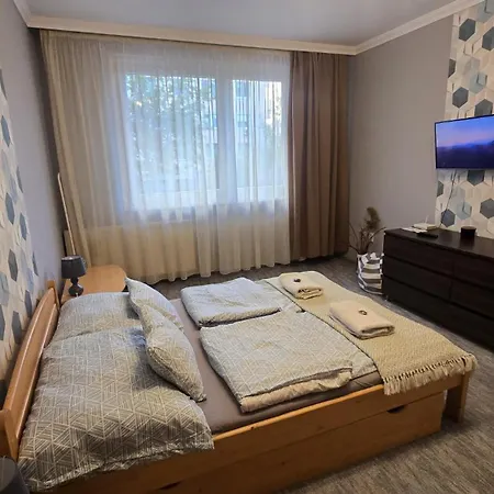 Dora Location Debrecen