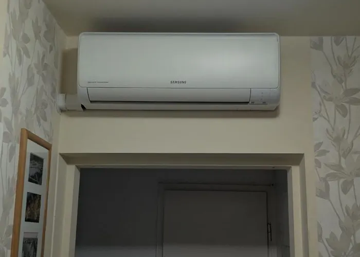 Apartament Dora Location *